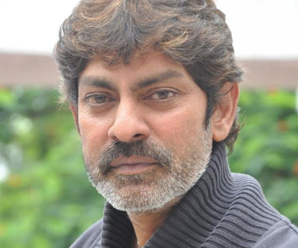 jagapathi babu,ohm namo venkatesaya movie,nagarjuna,jagapathi babu in ohm namo venkatesaya  జగపతిబాబు లిస్ట్ లోకి మరో టాప్ మూవీ! 